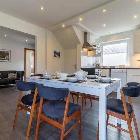 Апартаменты Comfortable In St Peter Ording Санкт-Петер-Ординг